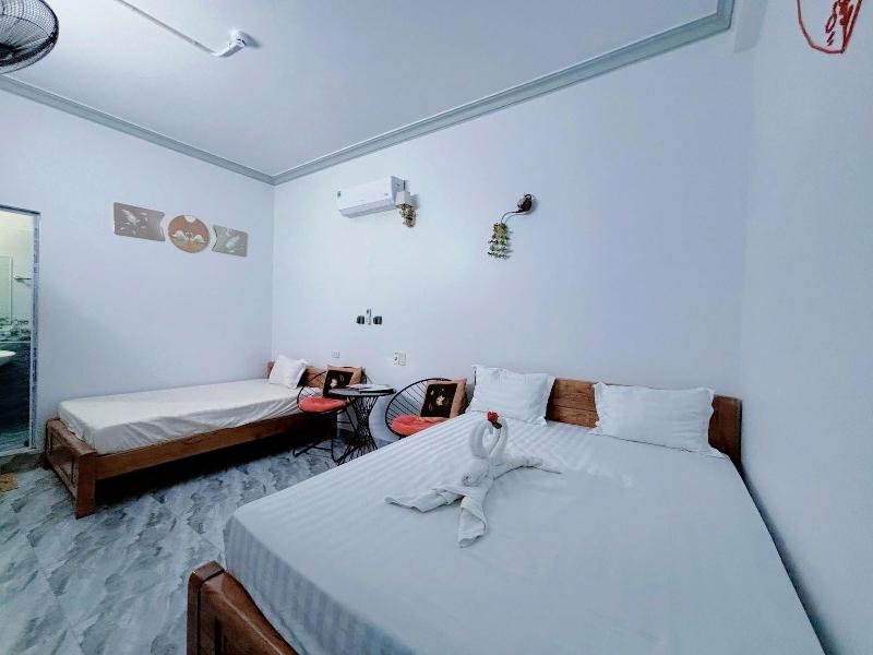 Tamcoc White Swan Hostel image