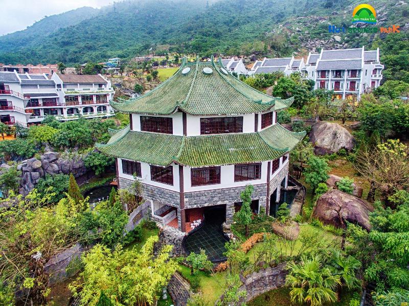 Nui Than Tai- Ebisu Onsen Resort Da Nang image