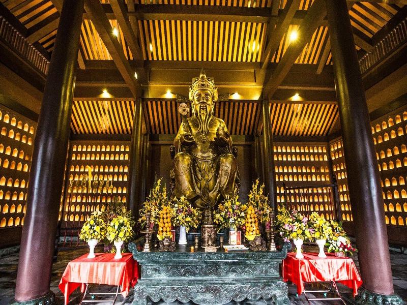 Nui Than Tai- Ebisu Onsen Resort Da Nang image