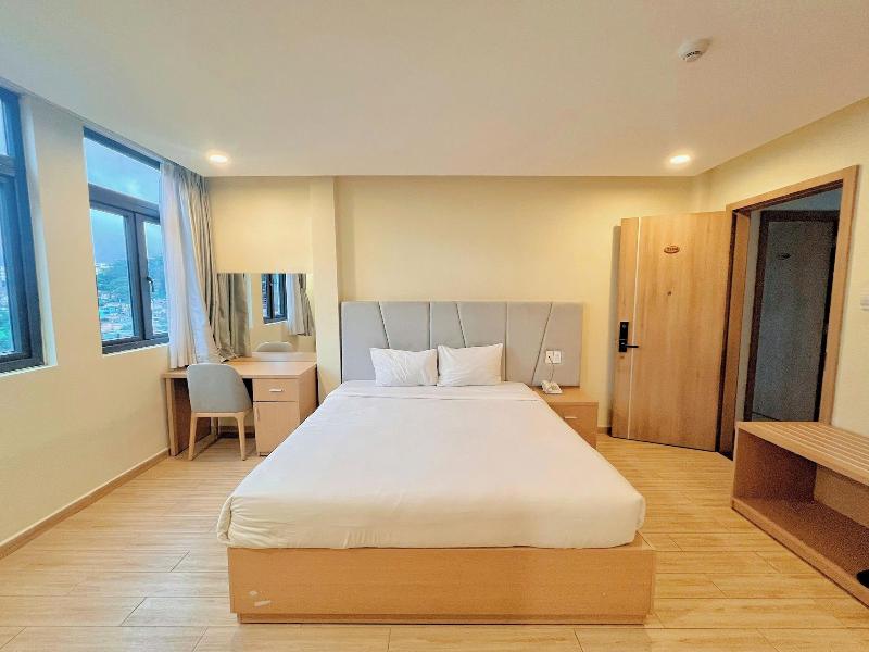 Gold View Hotel Da Lat image