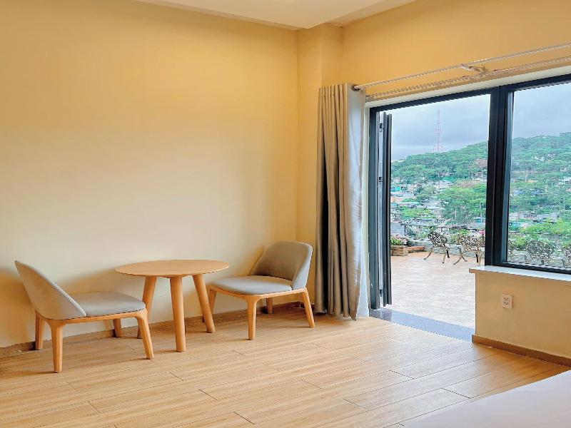 Gold View Hotel Da Lat image