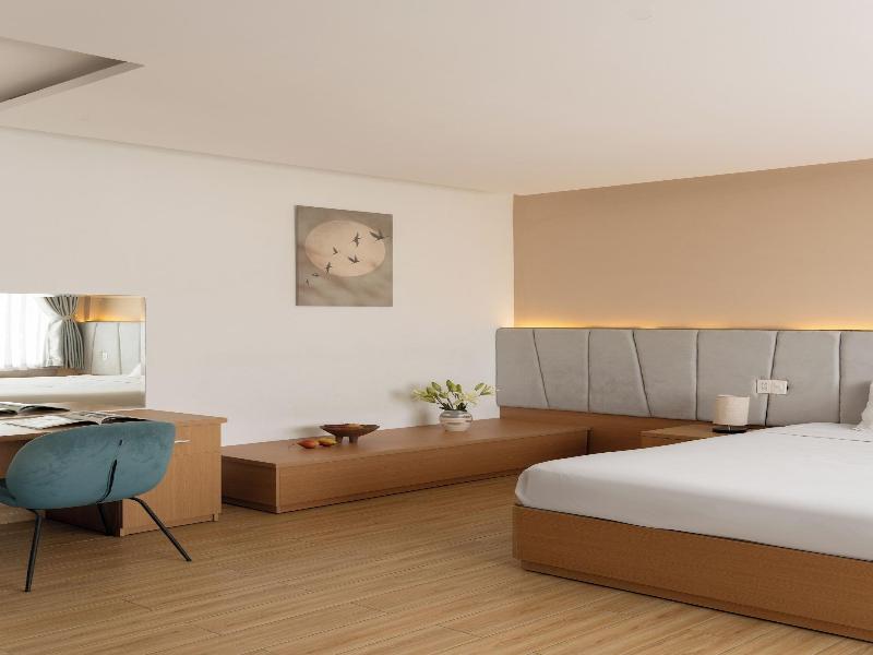 Gold View Hotel Da Lat image