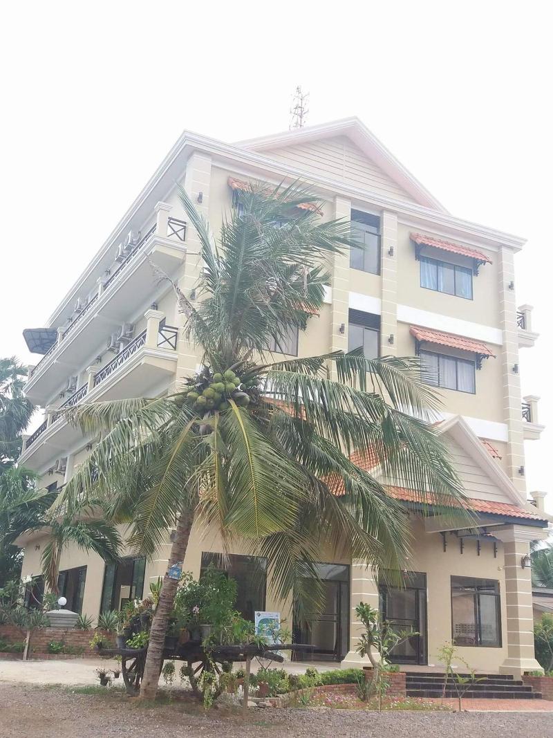 Blue Diamond Guest House image