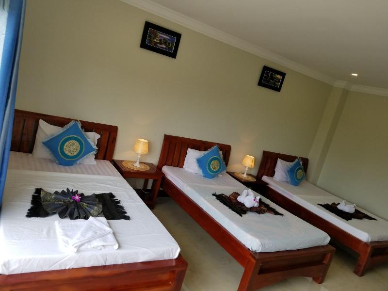Blue Diamond Guest House image