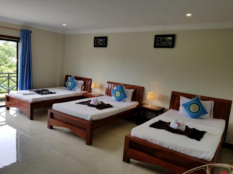 Blue Diamond Guest House image