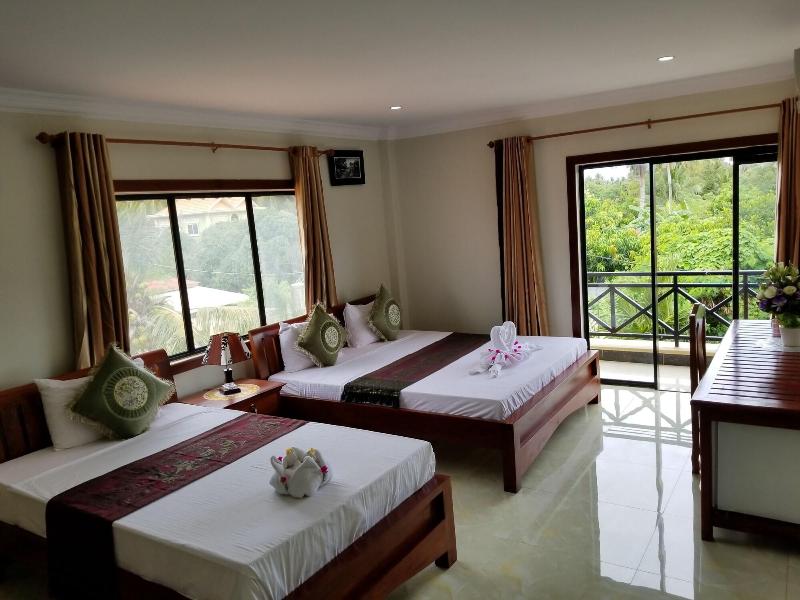 Blue Diamond Guest House image