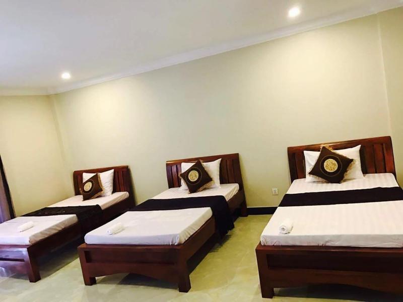 Blue Diamond Guest House image