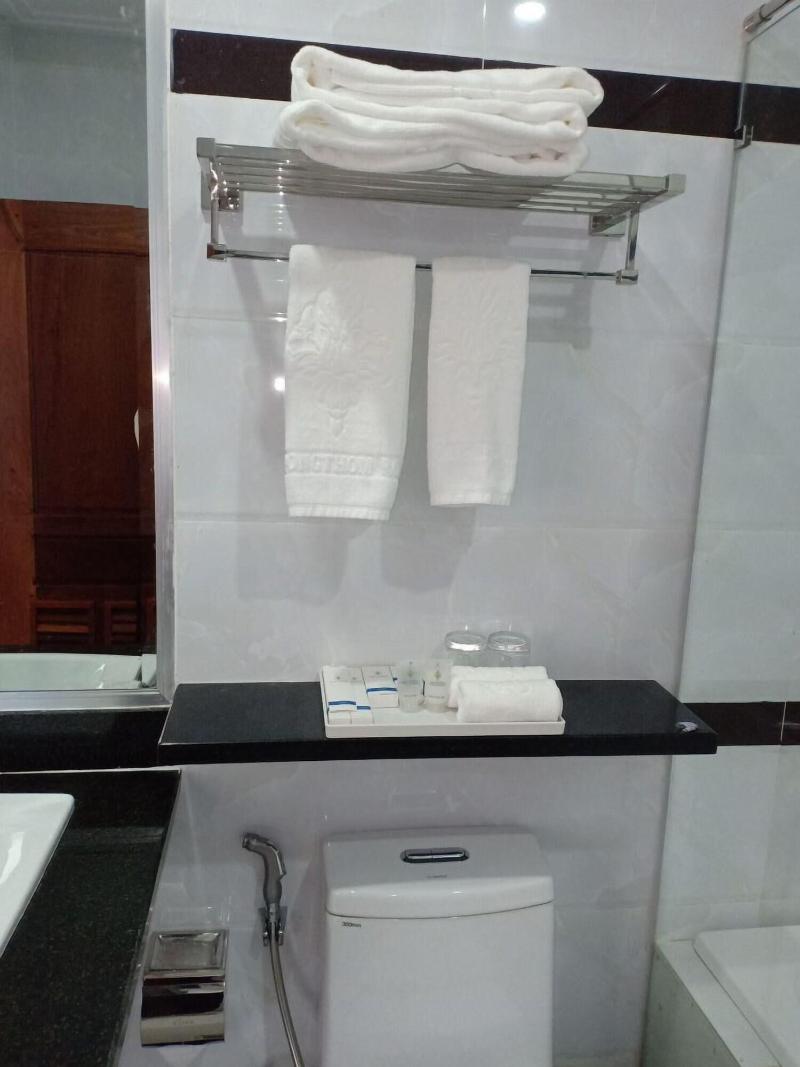 Kampong Thom Royal Hotel & Restaurant image