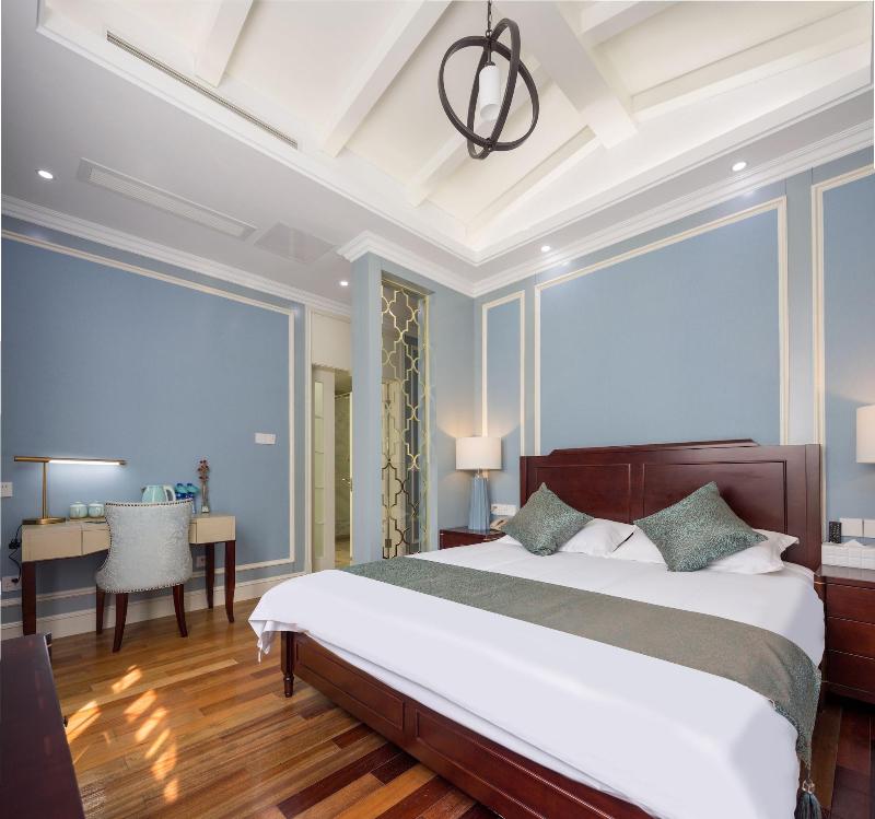 Floral Hotel Huzhou Lize Yard image
