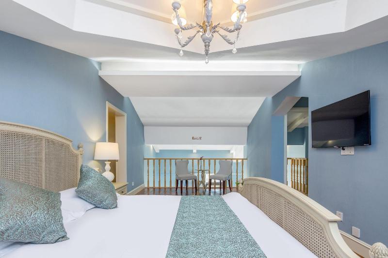 Floral Hotel Huzhou Lize Yard image