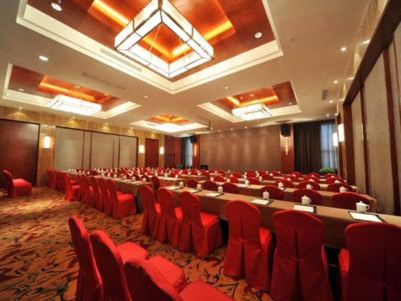 S&N Dalian Hotel