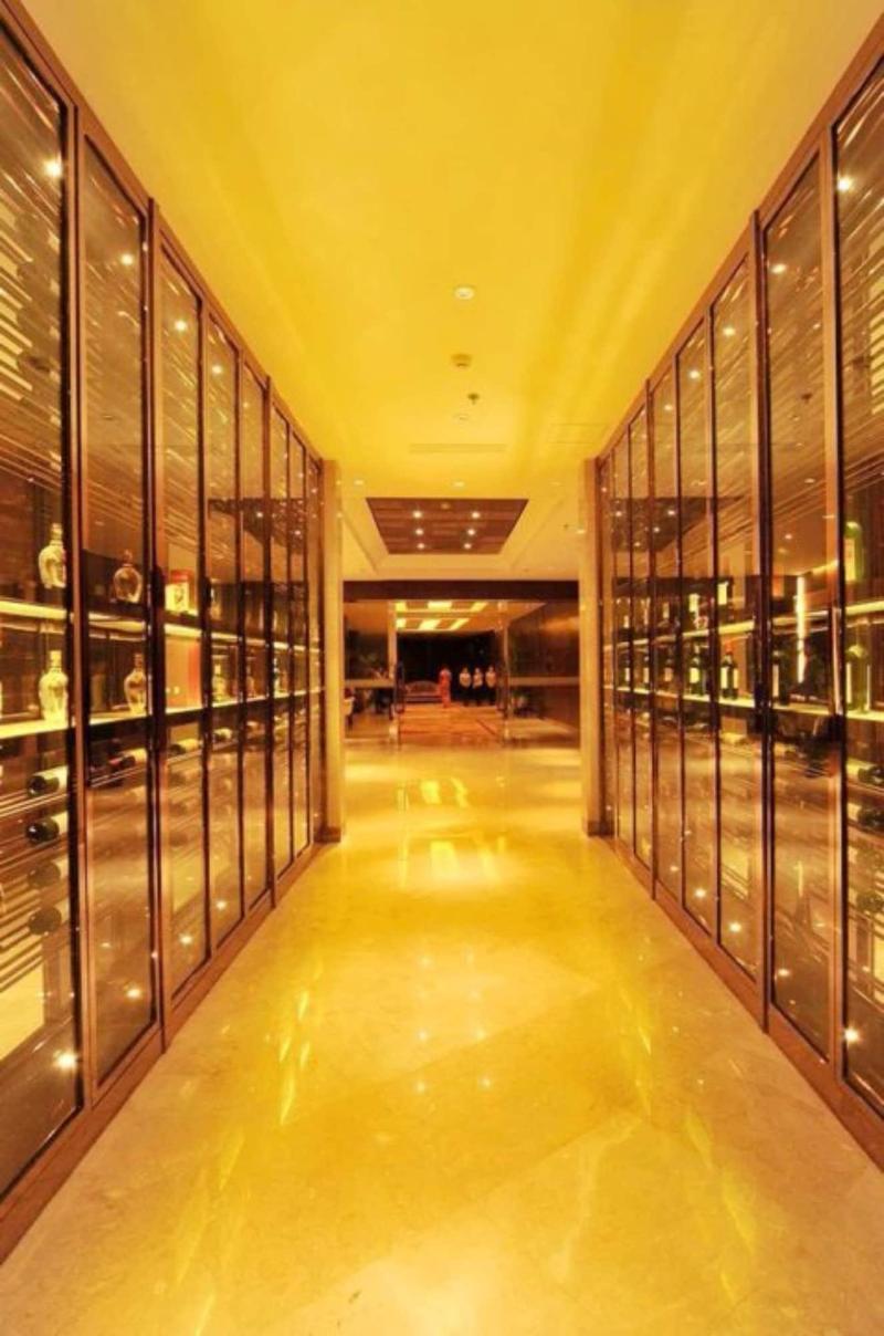 S&N Dalian Hotel