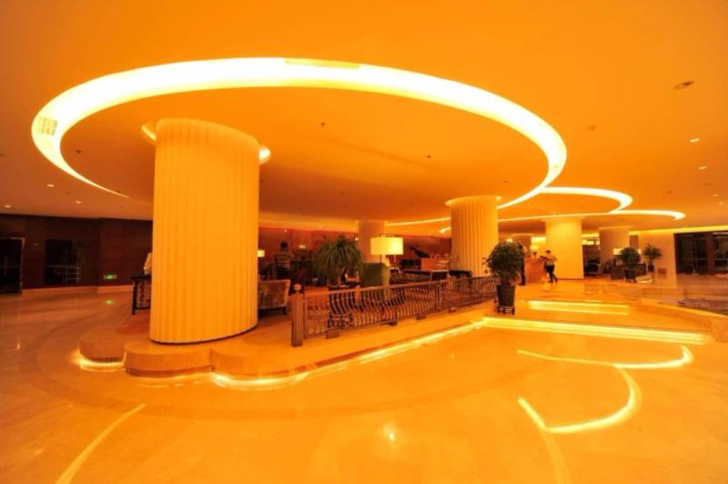 S&N Dalian Hotel