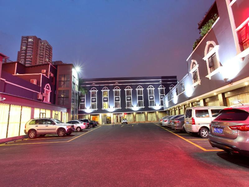 City Comfort Inn Foshan Jiaokou Bus image