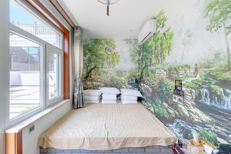 Gubei Water Town Revolution Hotel image