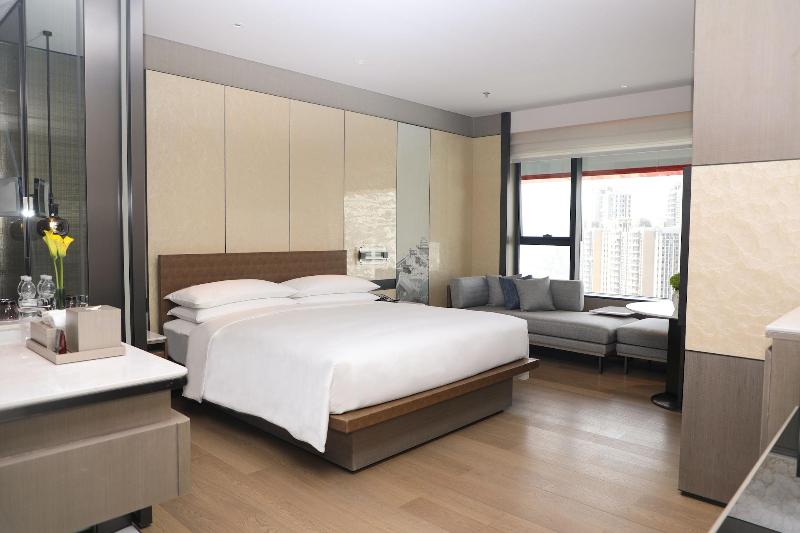 Wuhan Marriott Hotel Hankou image