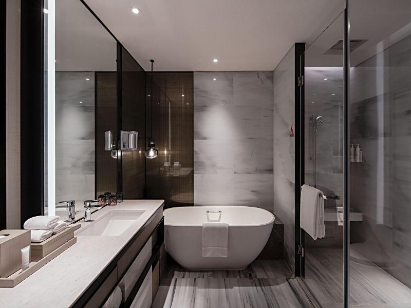 Wuhan Marriott Hotel Hankou image