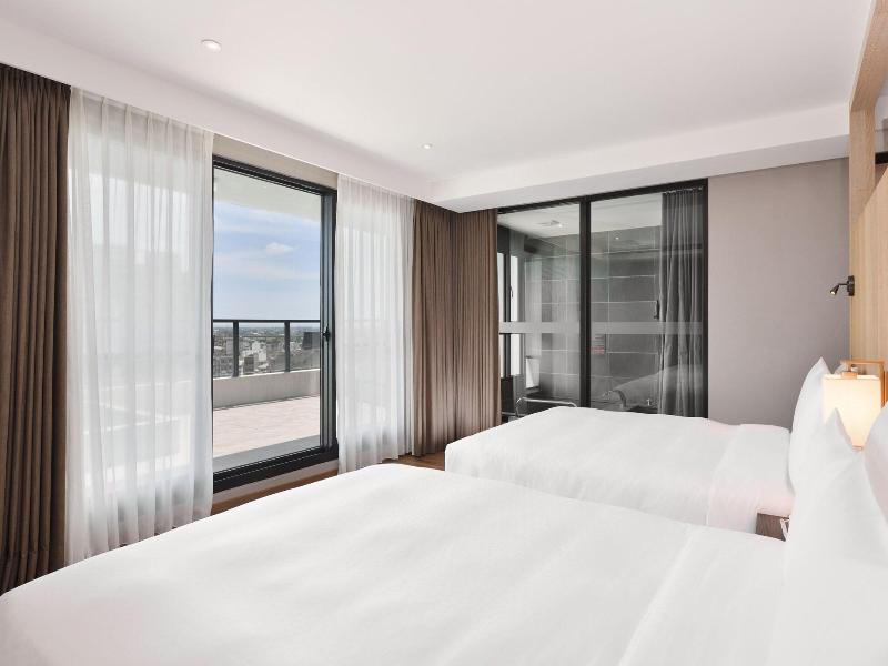Four Points by Sheraton Yilan Jiaoxi image