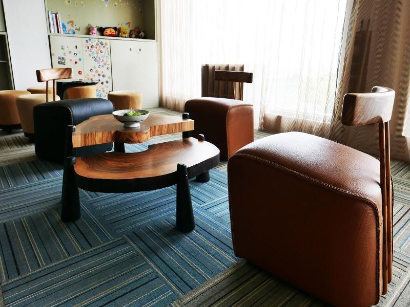 Zhida Craft Service Guest House image