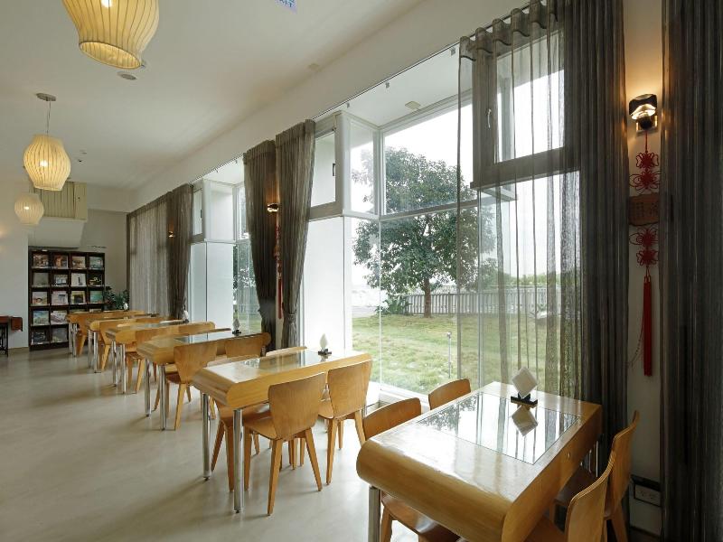 Zhida Craft Service Guest House image