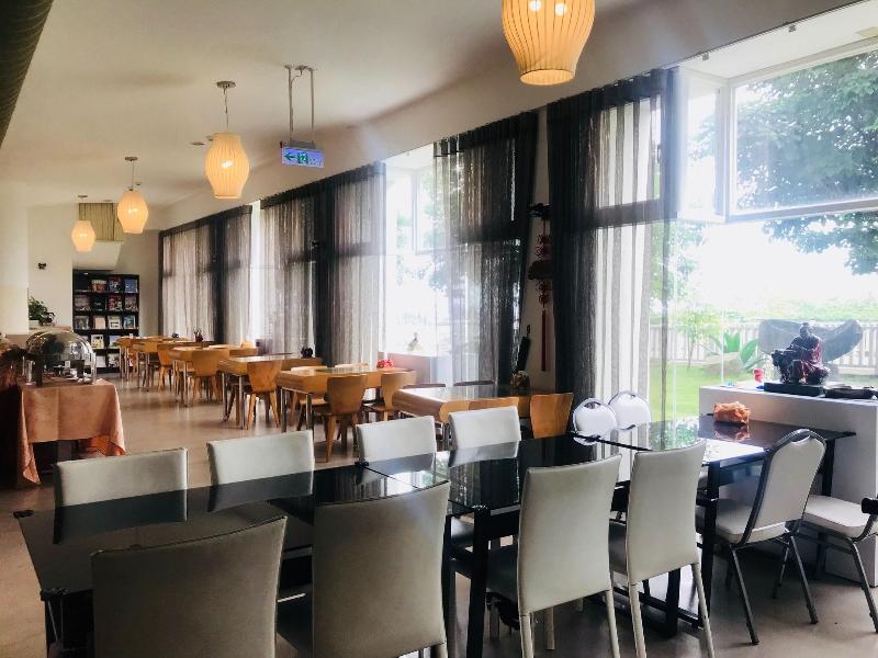 Zhida Craft Service Guest House image