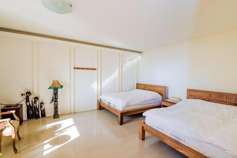 Whales Mountain & Seaview Resort image
