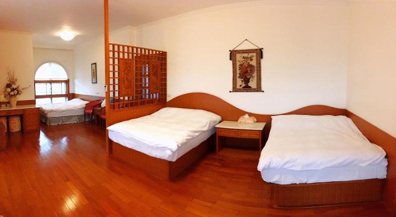 Whales Mountain & Seaview Resort image