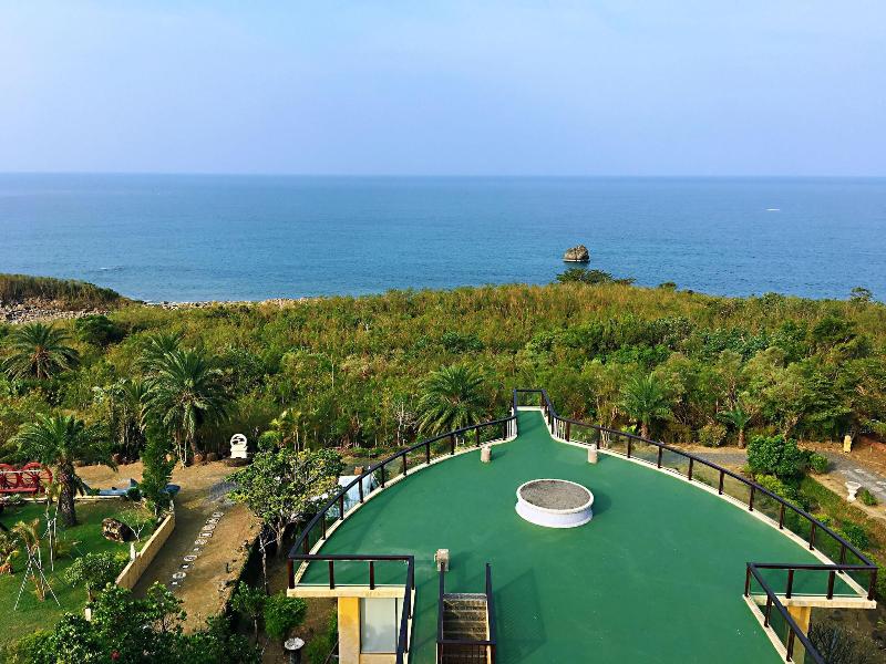 Whales Mountain & Seaview Resort image