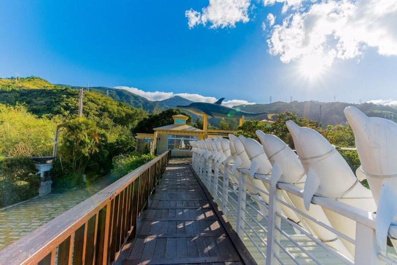 Whales Mountain & Seaview Resort image