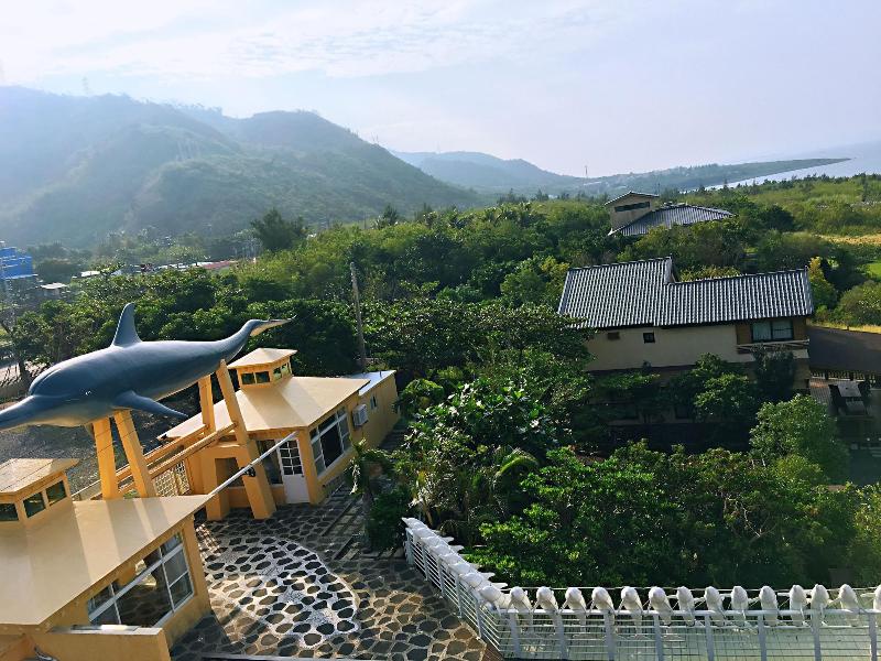Whales Mountain & Seaview Resort image