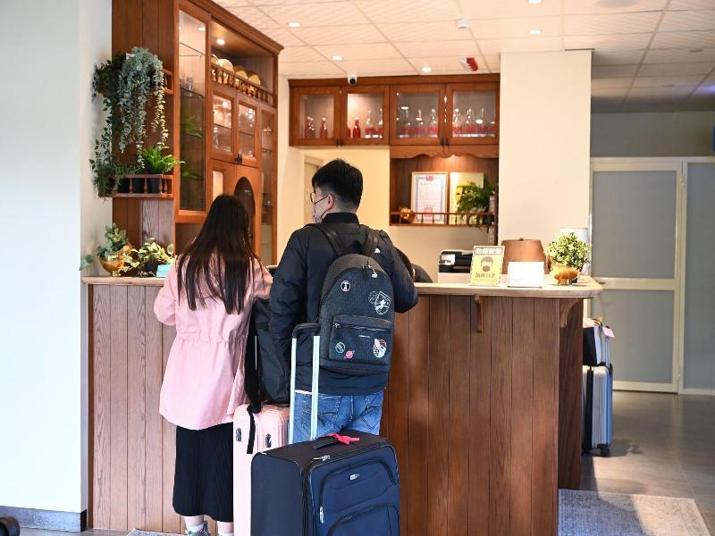 Lütel Hotel: Xpark. Gloria Outlets. Shin Kong Cin image