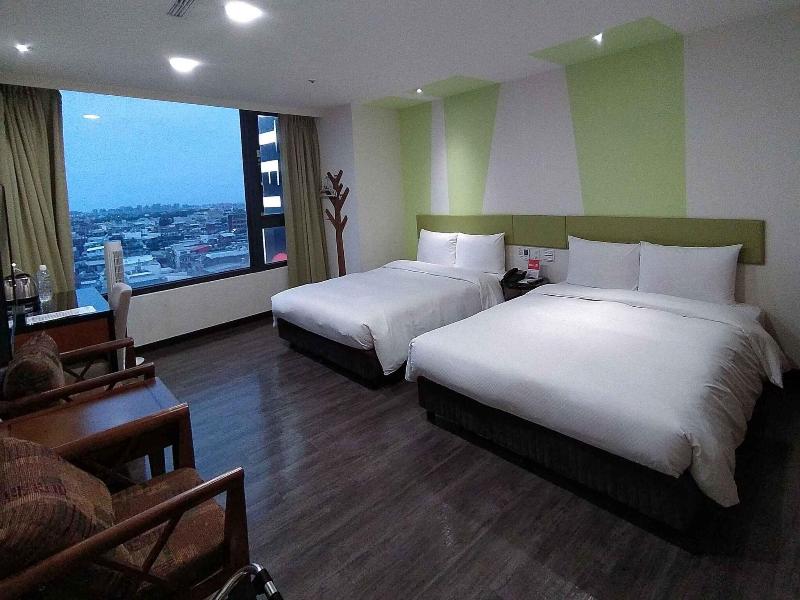 Hotel-J Taoyuan image