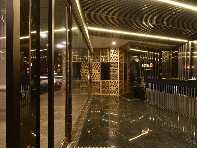Hotel-J Taoyuan image