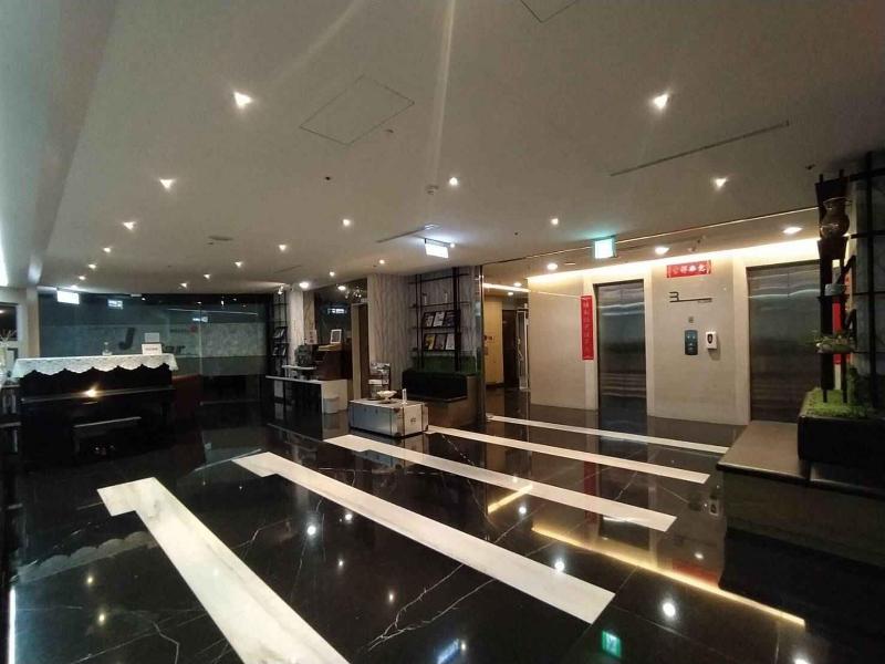 Hotel-J Taoyuan image