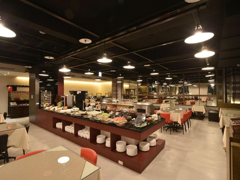 Hotel-J Taoyuan image