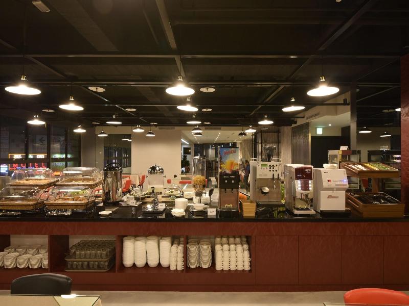 Hotel-J Taoyuan image