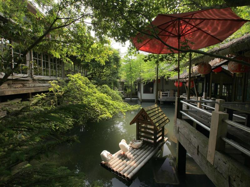 Zhuo Ye Cottage image