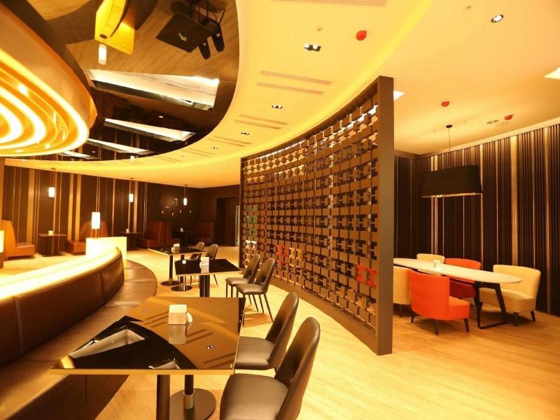 Hotel Cham Cham image