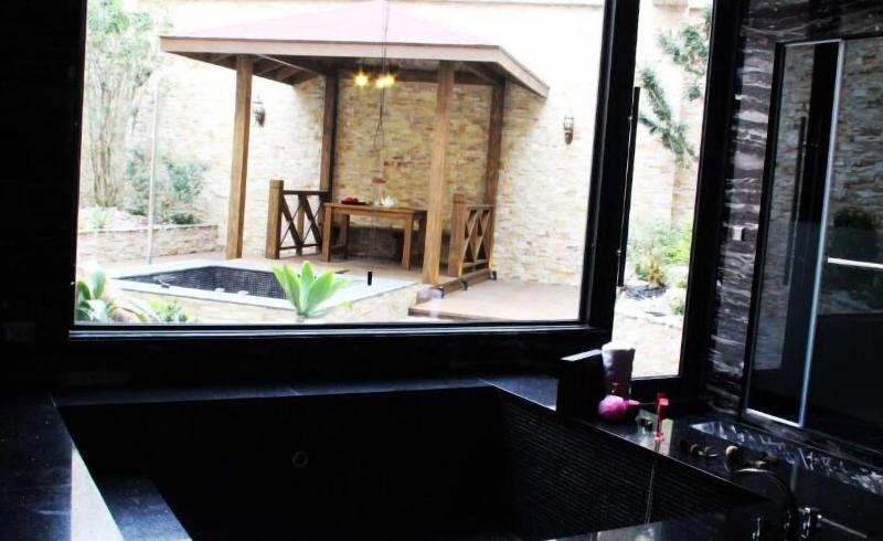 Yin Shui Han Motel image