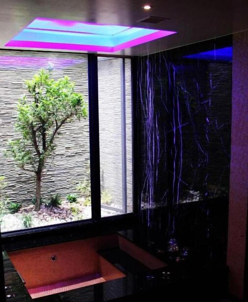 Yin Shui Han Motel image