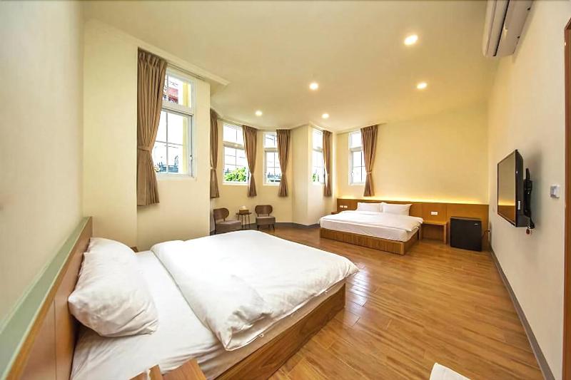 King Inn image