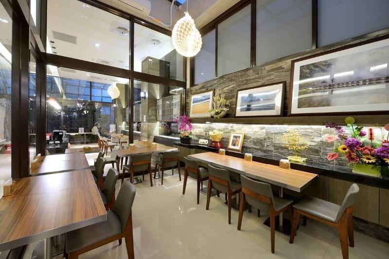 Su's Traveller Abode image