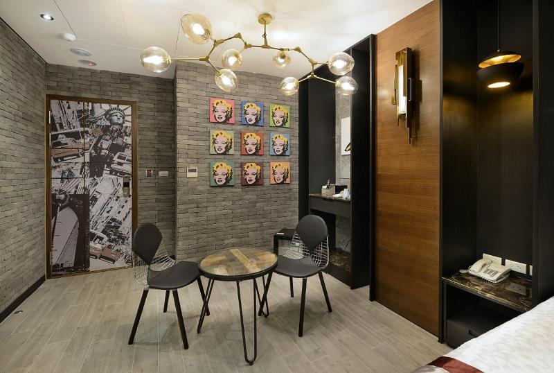 Su's Traveller Abode image