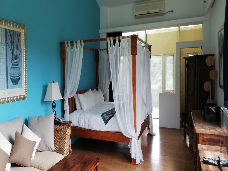 Juhu Farmstay image