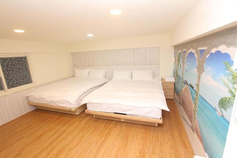 Hf Keelung image