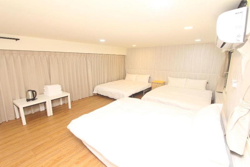 Hf Keelung image