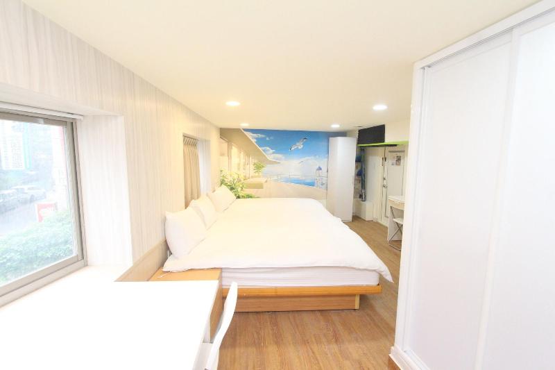Hf Keelung image