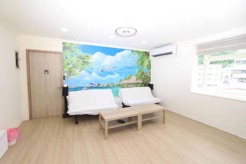 Hf Keelung image
