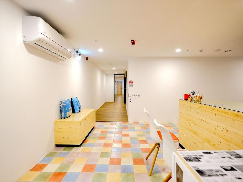 Color Fun Inn image