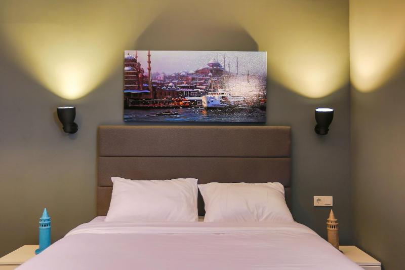 Flats Company - Karakoy Apartment image